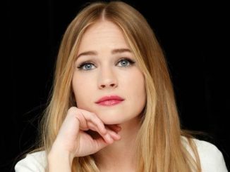 Britt Robertson
