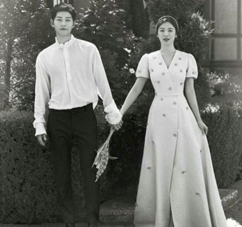 Foto klasik Song Joongki Song Hyekyo